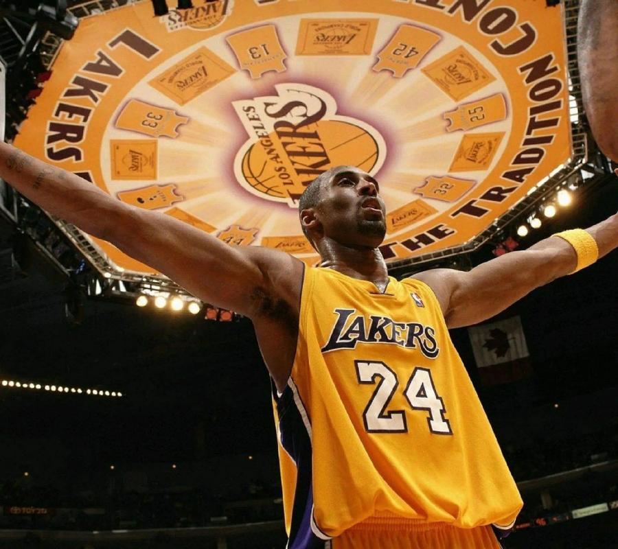 明显肘内翻 明显肘内翻