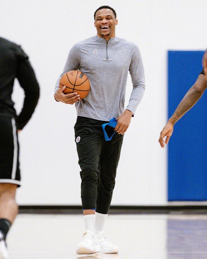 制度绑定 制度绑定