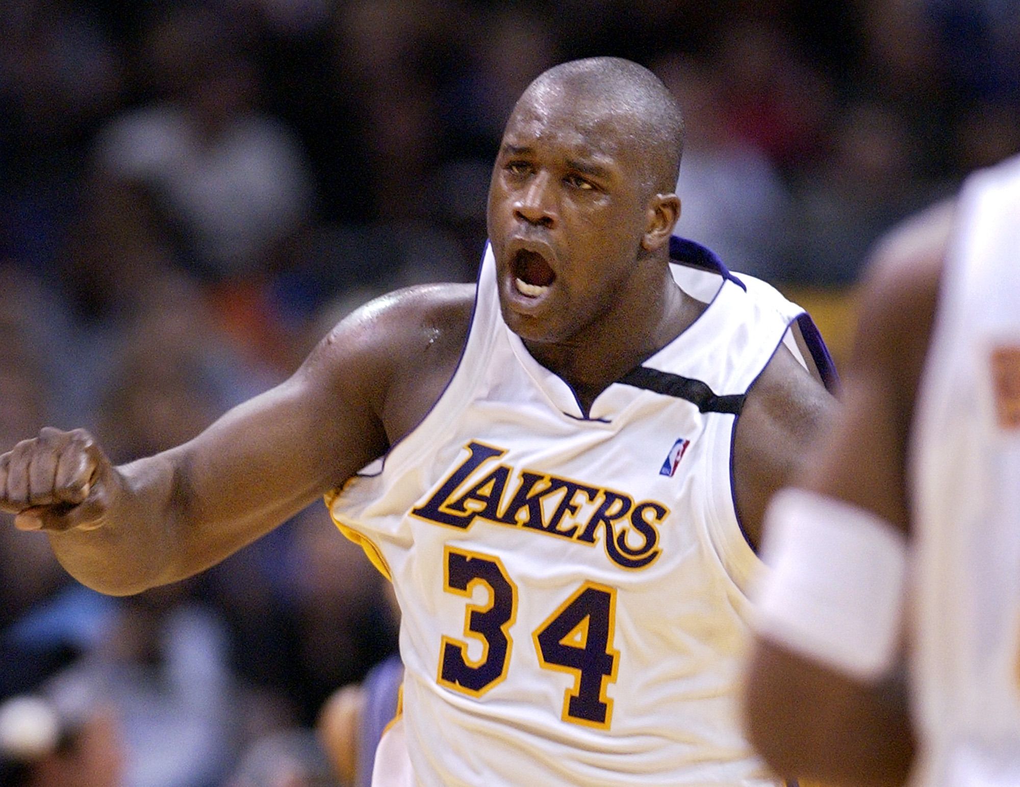 你2件半肉 你2件半肉