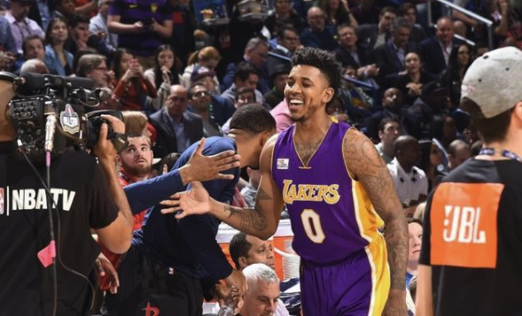 拉大空间 拉大空间